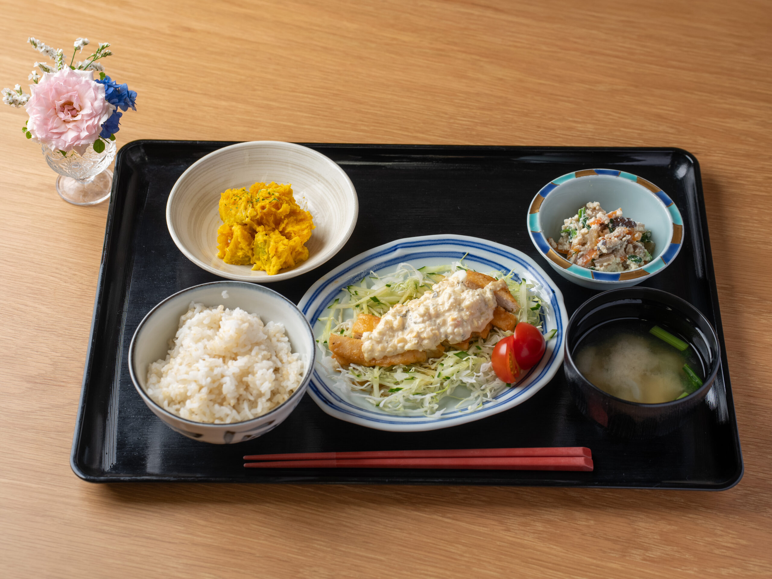 レストランの食事